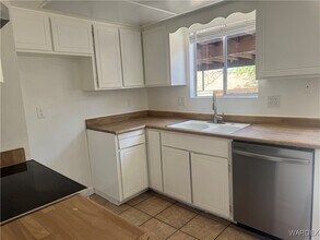 2030 Coronado Dr in Bullhead City, AZ - Building Photo - Building Photo