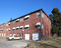 4202 N 52nd St in Omaha, NE - Foto de edificio - Building Photo