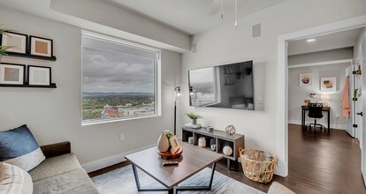 Villas on Rio in Austin, TX - Foto de edificio - Building Photo