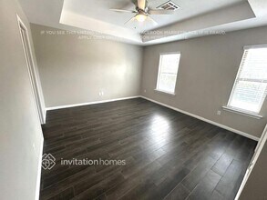 179 Holly St in Georgetown, TX - Foto de edificio - Building Photo
