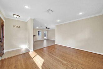 1607 Willowby Dr in Houston, TX - Building Photo - Building Photo