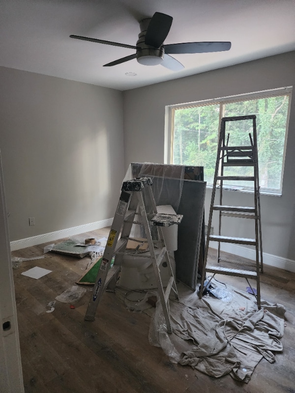390 W Lake Ave NW in Atlanta, GA - Building Photo - Building Photo