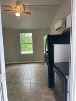 6623 Myrtle St, Unit #3 in Houston, TX - Building Photo