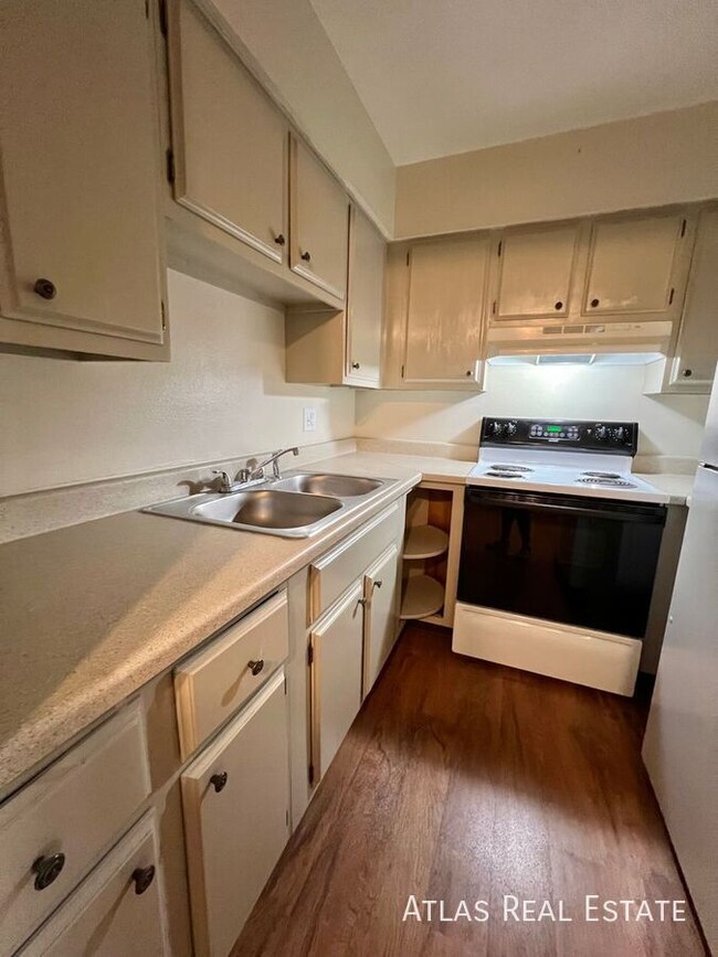 3024 W Bijou St in Colorado Springs, CO - Building Photo - Building Photo