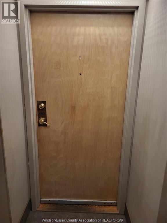 515 Riverside Dr W in Windsor, ON - Building Photo - Building Photo