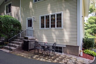 21 Scenic Cir in Croton-on-Hudson, NY - Building Photo - Building Photo