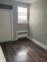 53 Terhune Ave, Unit 1 in Jersey City, NJ - Foto de edificio - Building Photo