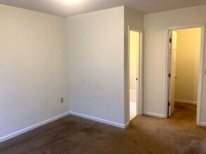 903 Madden Bridge Rd in Central, SC - Building Photo - Building Photo