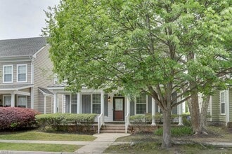 528 Normandy St in Portsmouth, VA - Foto de edificio - Building Photo