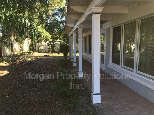 1223 Poinsettia Ave in Orlando, FL - Building Photo - Building Photo