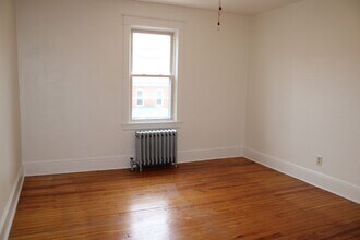 300 1st Ave in Red Lion, PA - Building Photo - Building Photo