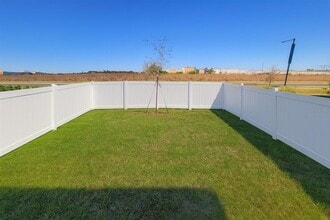 3147 Totem Rd in Eagle Lake, FL - Building Photo - Building Photo