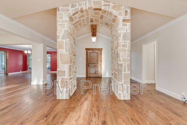14077 Brookridge Dr in Dallas, TX - Building Photo - Building Photo