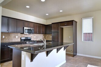 4107 Heritage Ave in Clovis, CA - Building Photo - Building Photo