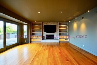 7 Lagoon Rd in San Rafael, CA - Building Photo - Building Photo