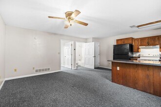 199 S Brook St in Lebanon Junction, KY - Building Photo - Building Photo
