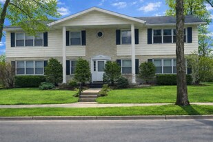 2917 Todd Dr, Unit # 4 in Madison, WI - Building Photo