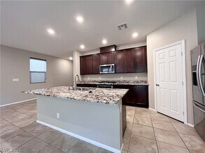 5587 Lushan St in Las Vegas, NV - Building Photo - Building Photo