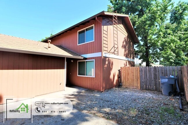 property at 2750 Shasta View Dr