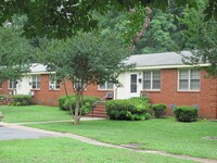 Shamrock Gardens - Shamrock Gardens Apartments in Charlotte, North Carolina