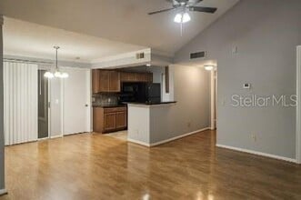 1039 S Hiawassee Rd in Orlando, FL - Building Photo - Building Photo