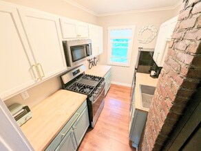 311 Ontario St-Unit -Apt. B in Syracuse, NY - Building Photo - Building Photo