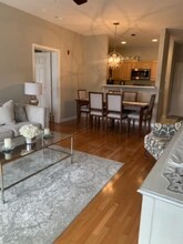 8 Walnut St in Peabody, MA - Building Photo - Building Photo