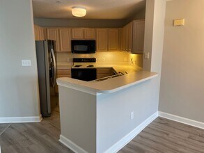 1329 Torrence Cir in Davidson, NC - Building Photo - Building Photo