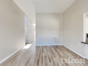 141 Buttermere Dr in Clarksville, TN - Foto de edificio - Building Photo