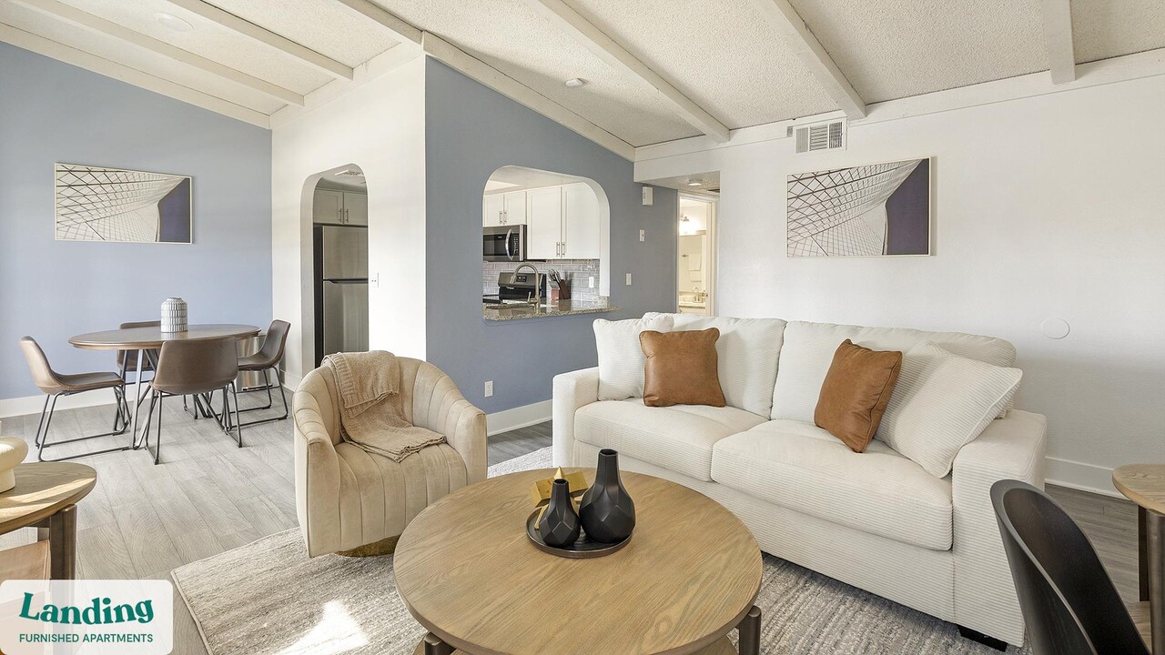 5272 Tamarus St in Las Vegas, NV - Building Photo