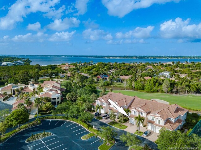 2371 SW Carriage Hill Terrace in Palm City, FL - Building Photo - Building Photo