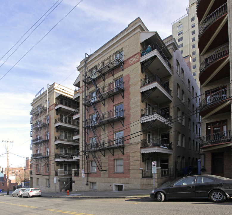 Fordham Apartments in Portland, OR - Foto de edificio