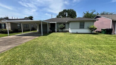 8727 Othello St in Houston, TX - Building Photo - Building Photo