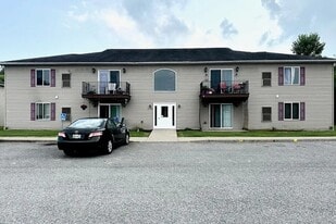 Attica Estates in Attica, NY - Building Photo