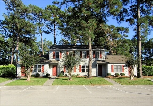 9 Port W Ct in Swansboro, NC - Building Photo - Building Photo
