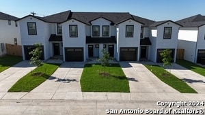 8410 V. Verona in San Antonio, TX - Building Photo - Building Photo