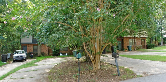 540-548 Teal Ln in Tallahassee, FL - Building Photo - Building Photo