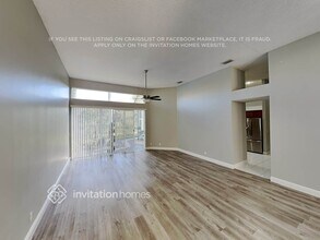 5077 NW 104th Ave in Coral Springs, FL - Building Photo - Building Photo