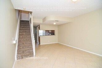 16648 Hemingway Dr in Weston, FL - Building Photo - Building Photo