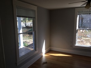 216 E 2nd St in Weatherford, TX - Building Photo - Building Photo