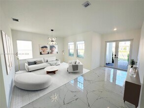 12273 SW 44th St in Davie, FL - Foto de edificio - Building Photo