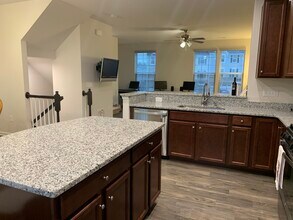 392 Amber Acorn Ave in Raleigh, NC - Building Photo - Building Photo