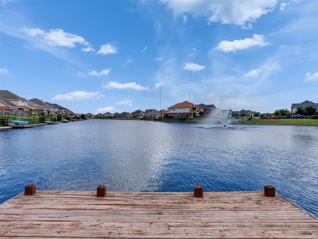 property at 2819 Lake Villa Dr