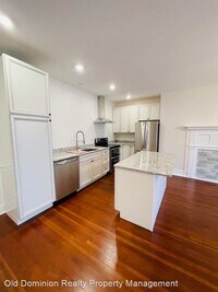445 S Main St photo'