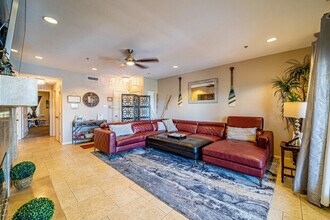 3404 American Dr in Lago Vista, TX - Foto de edificio - Building Photo