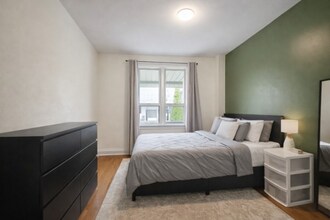 324 Margueretta St in Toronto, ON - Building Photo - Building Photo
