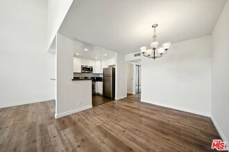 6212 Fulton Ave in Los Angeles, CA - Building Photo - Building Photo