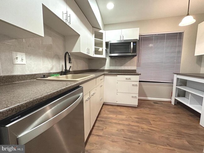 1205 Springwood Ct in Arnold, MD - Building Photo - Building Photo