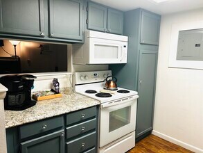 910 S Walden St, Unit 208 in Aurora, CO - Building Photo - Building Photo