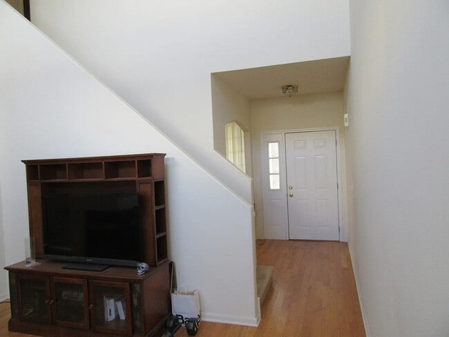 440 E Thornhill Ln in Palatine, IL - Building Photo - Building Photo